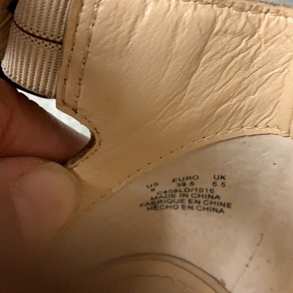 Anthropologie {Kelsi Dagger}Sz 9 Distressed Heels - Picture 10 of 12